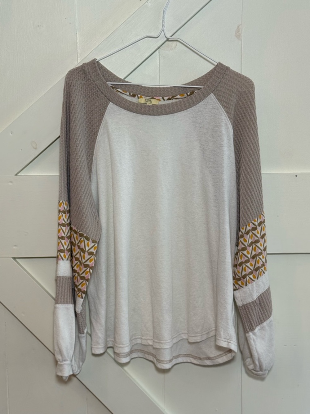 Kori America Large Boho Floral Patchwork Sleeve Top